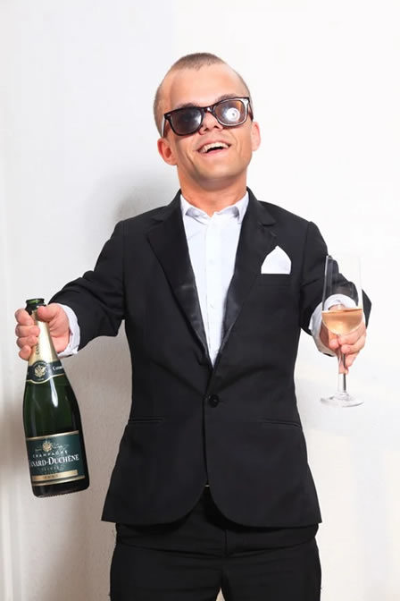 Bestil eller lej en dværg